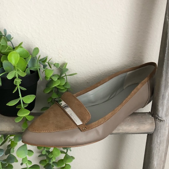Women’s Taupe Calvin Klein Pumps. SZ 7.5 - Picture 2 of 4